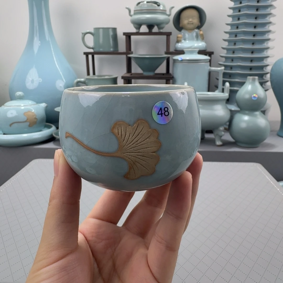 摆件精品汝窑天青釉重工银杏叶主人杯