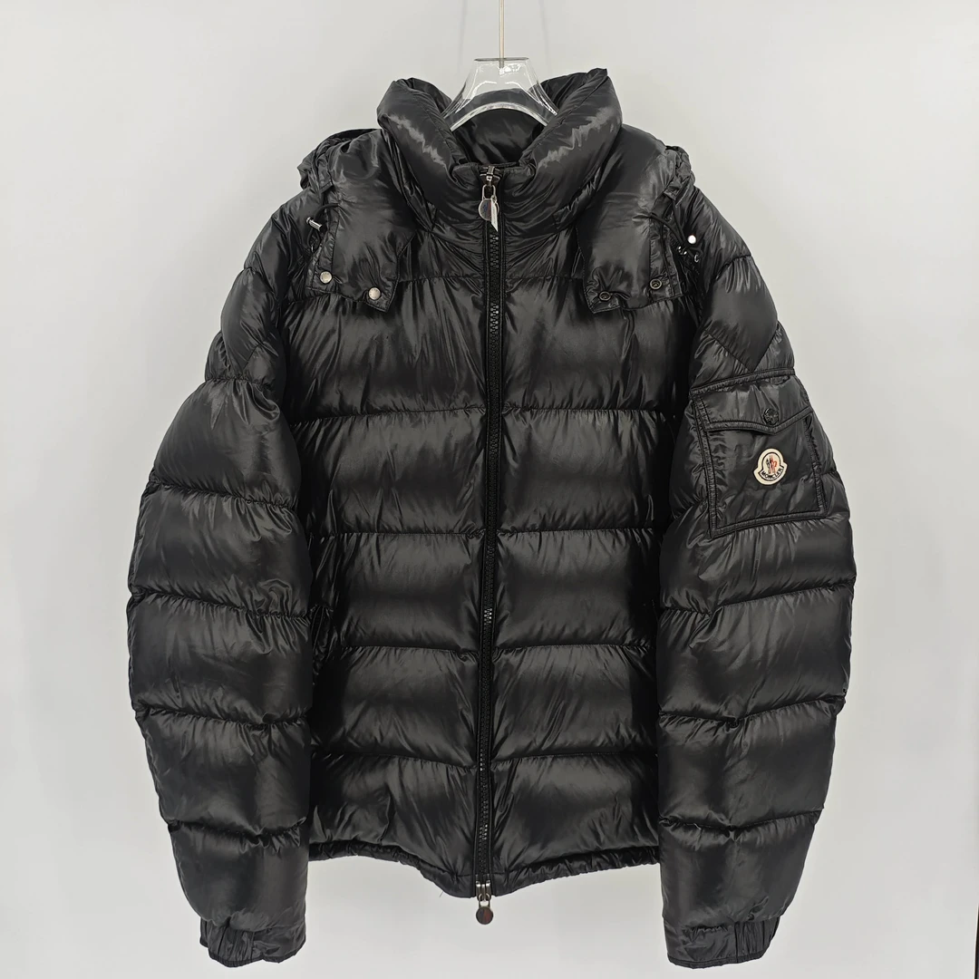 99新 MONCLER 蒙口 爆款经典黑色Maya系列玛雅羽绒服/7码/Sw24847