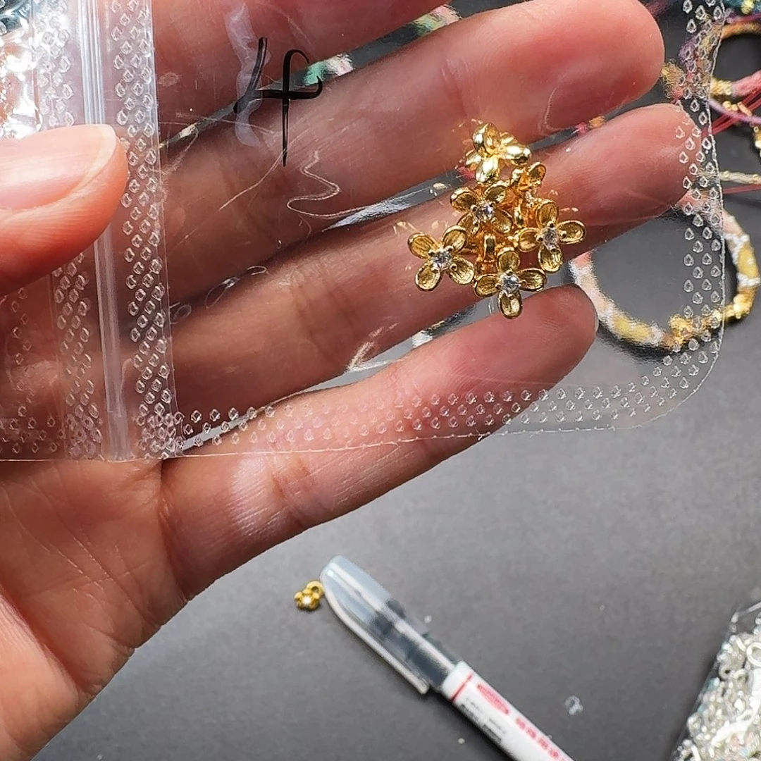 闪拍4个 7个装扭扣