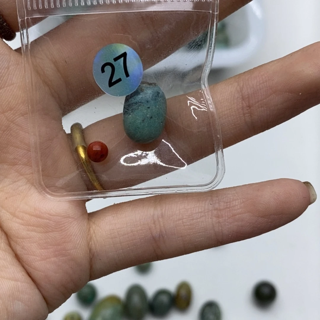 ****孩南红玛瑙未镶嵌珠宝奇石