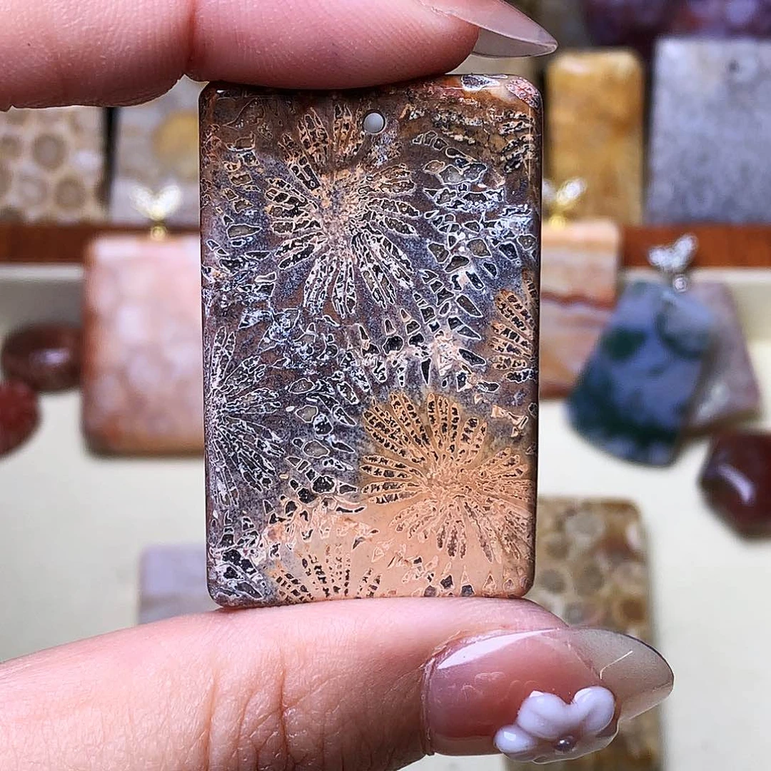 石英质玉颈饰未镶嵌t*o