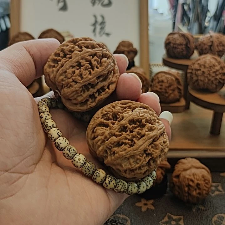 把件文玩核桃星月手串加46瑕疵大粗筋