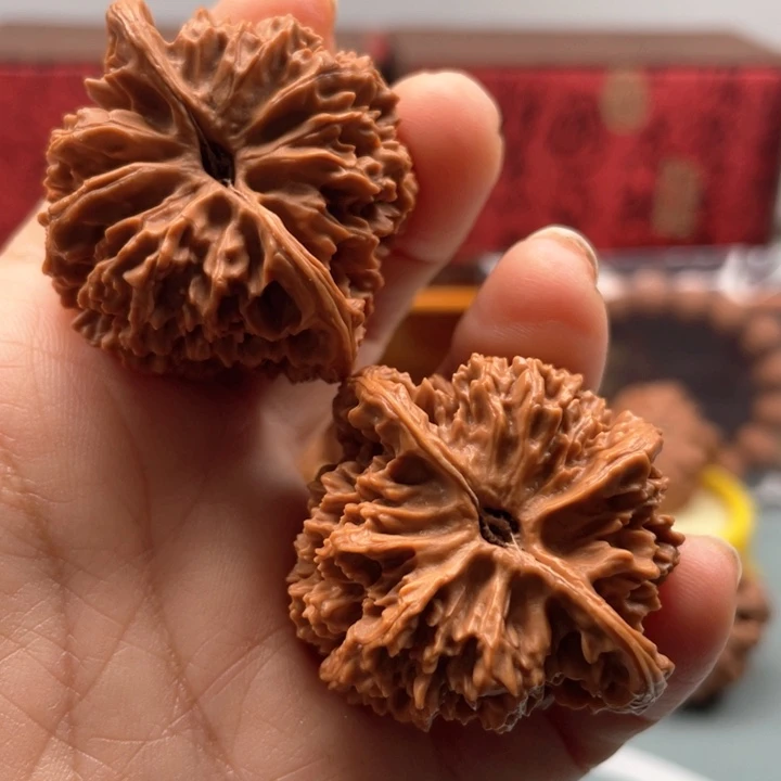 吊坠文玩核桃40满天星