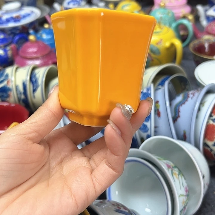 珐琅彩工艺等多种产品