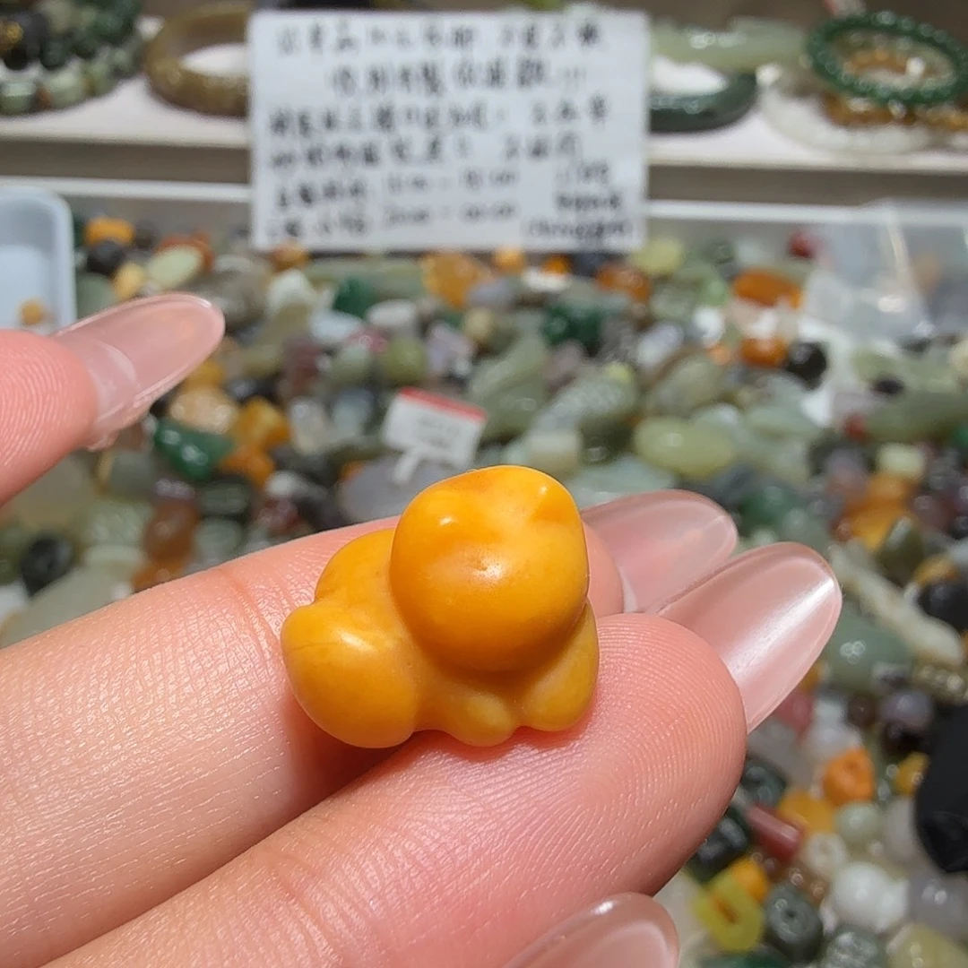 和田玉未镶嵌珠宝奇石