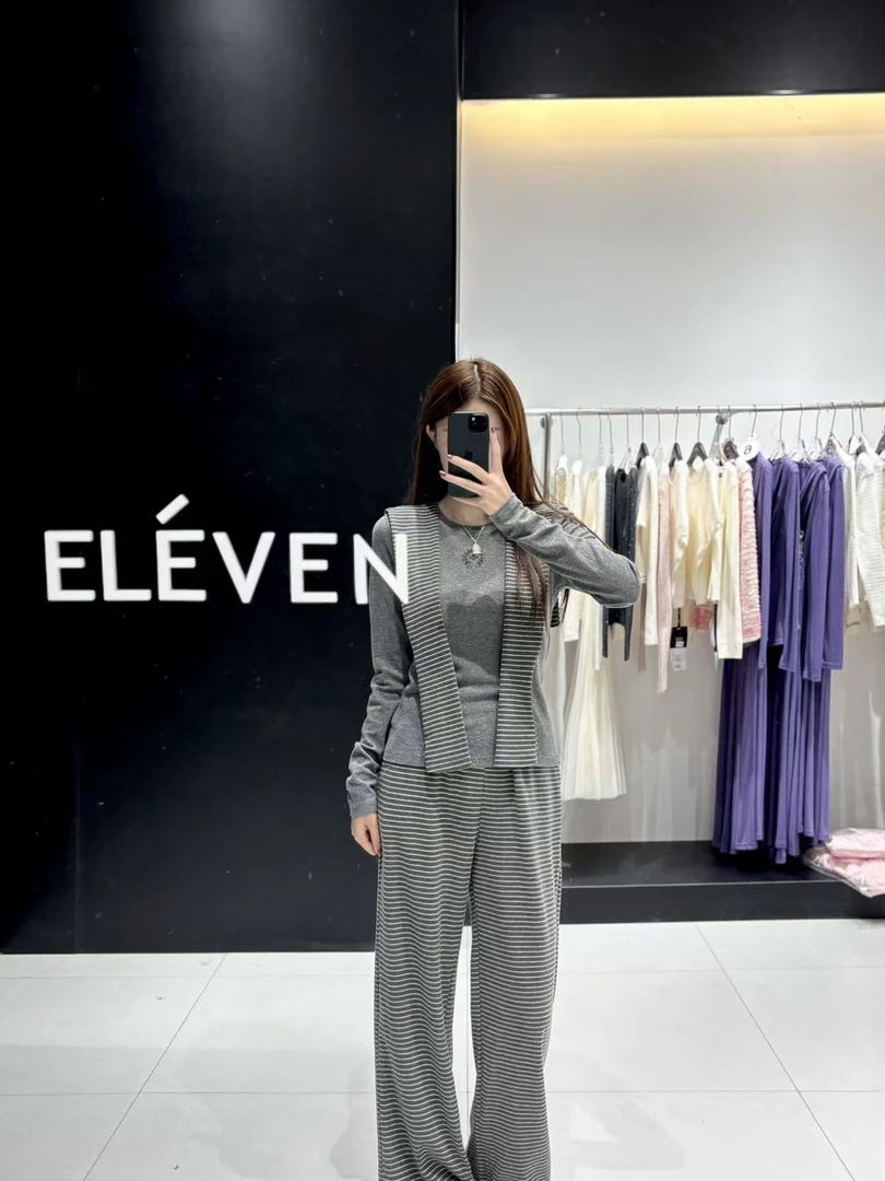 ELEVEN|高版本秋冬氛围感条纹披肩三件套