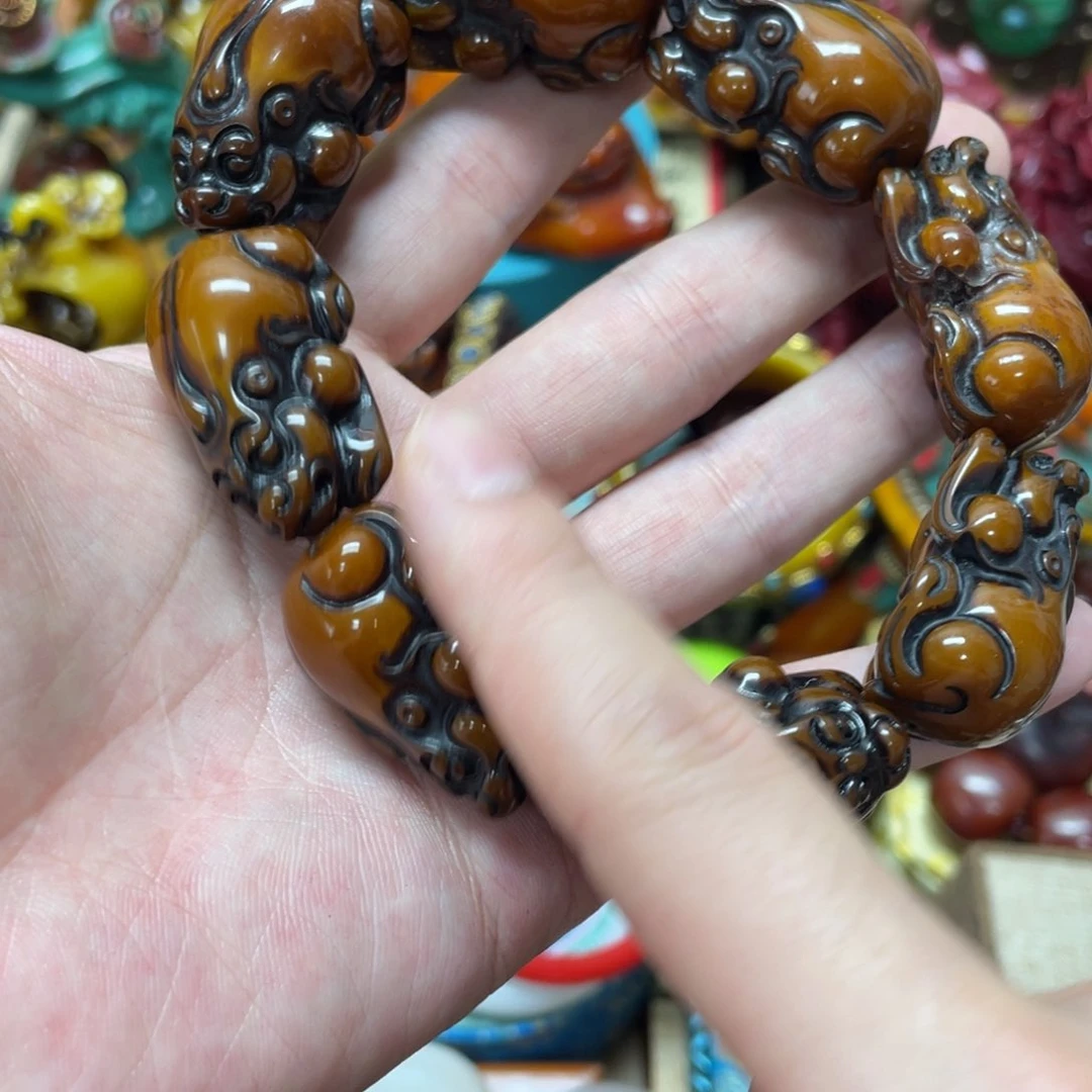 未镶嵌琥珀裸石康巴