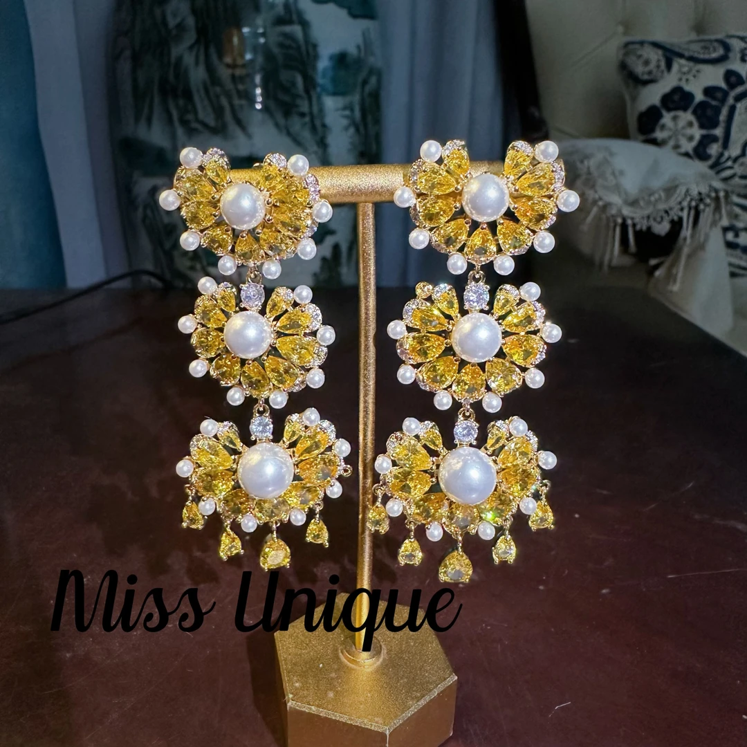 B1939黄色珊瑚花珠珠耳环