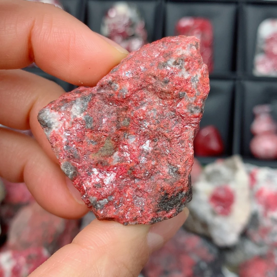 天然辰砂天然毛石