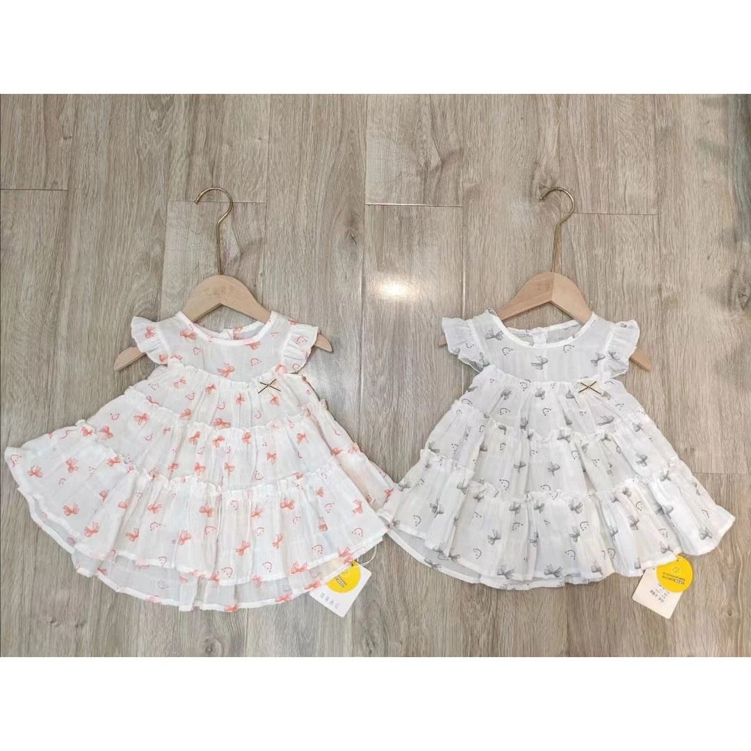 小女宝蝴蝶结大摆裙（码数往小两个码去拍）