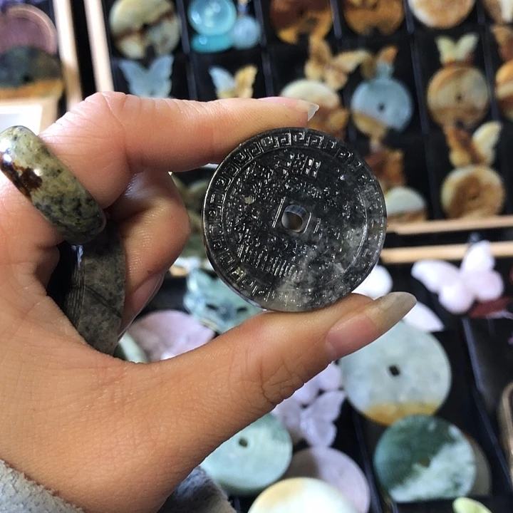 岫玉未镶嵌岫玉挂件
