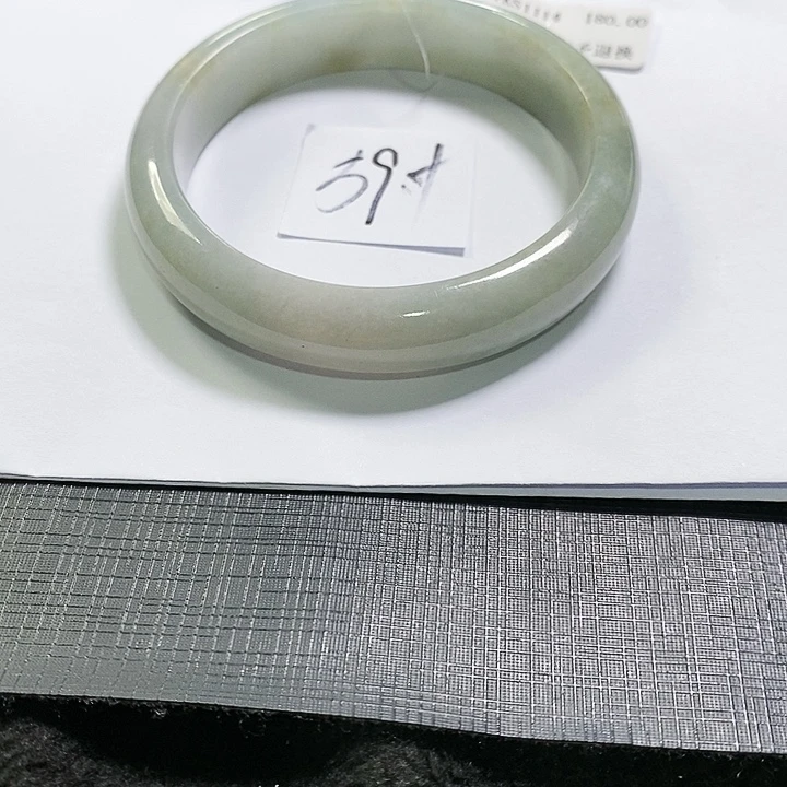 【闪购商品】未镶嵌手镯翡翠