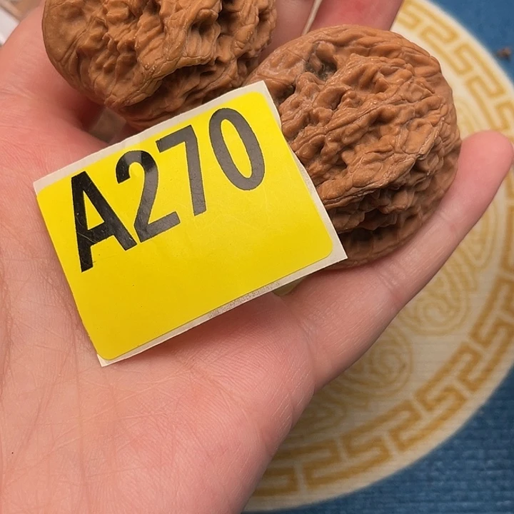 文玩核桃把件核桃
