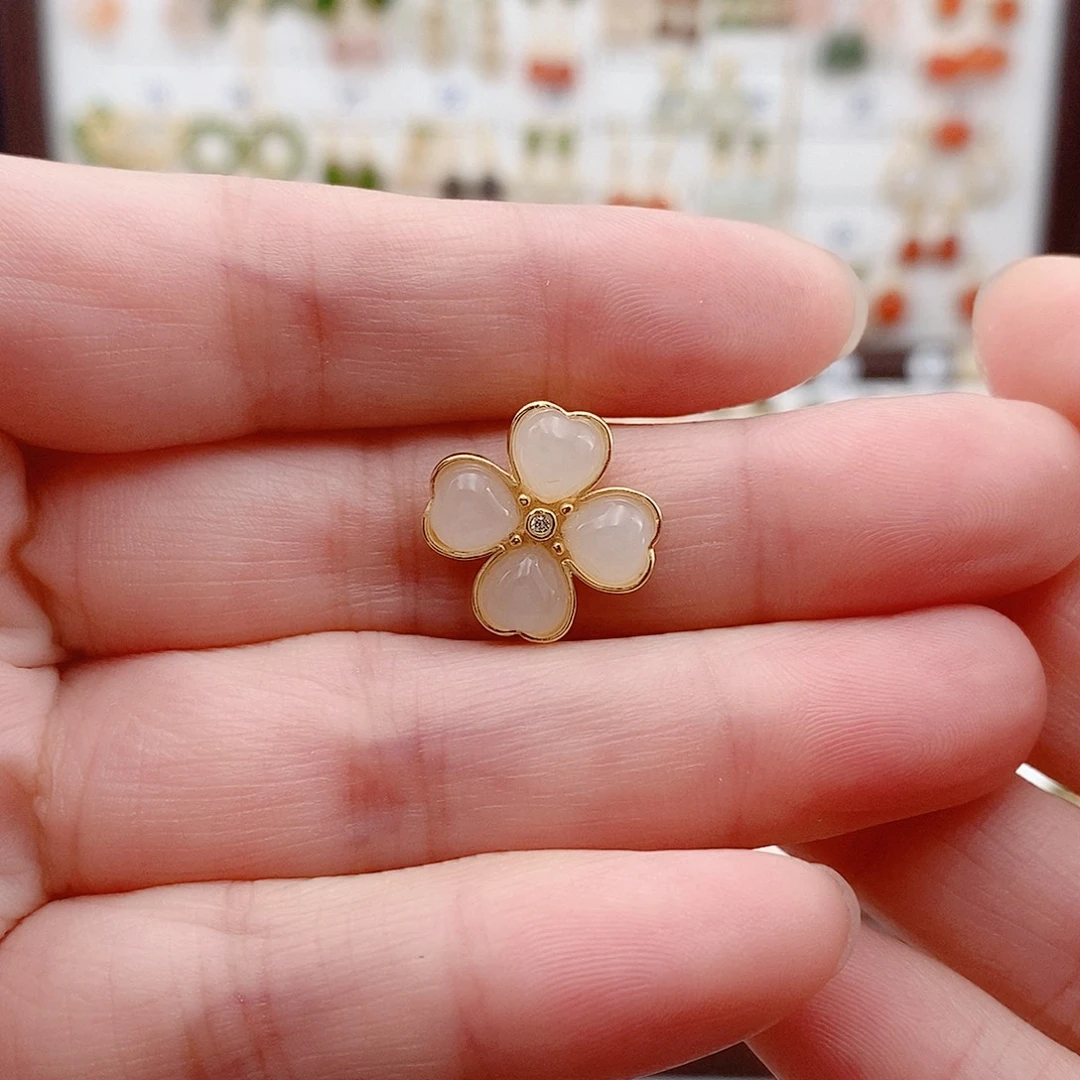 没***学和田玉银S925镶嵌耳饰