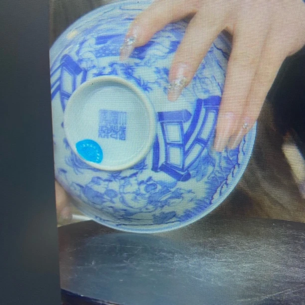 177 青花百子闹春图碗