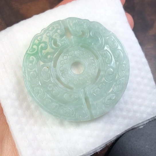 翡翠未镶嵌颈饰缅甸A货，每天下午1点半开播