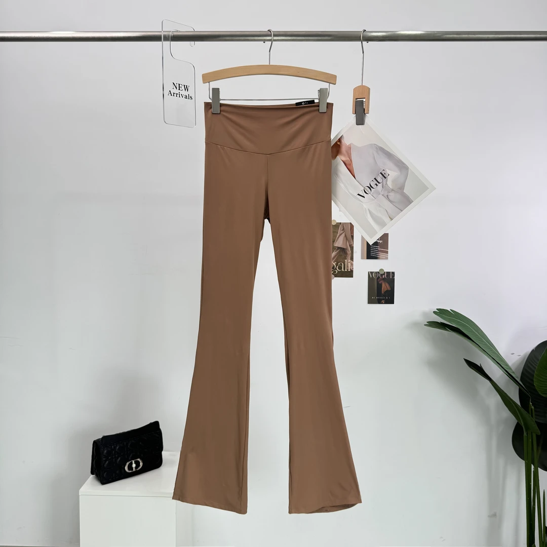 A751户外喇叭瑜伽裤欧美风格舒适简约时尚显瘦百搭修身喇叭瑜伽裤