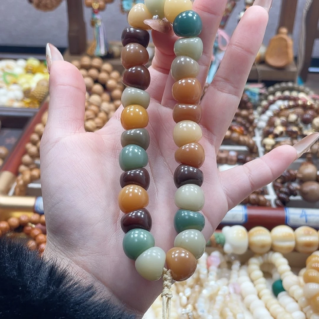 猴头核桃吊坠菩提根多巴胺大肠手持