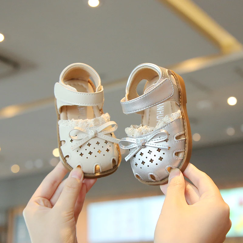 新款女宝宝凉鞋1一3岁小童公主鞋夏季婴儿鞋防滑软底透气学步鞋子