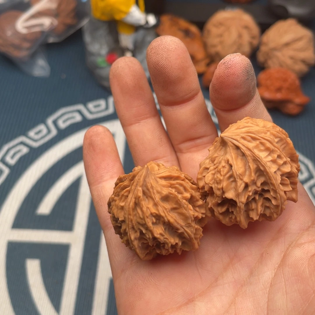 把件文玩核桃情**绵异形