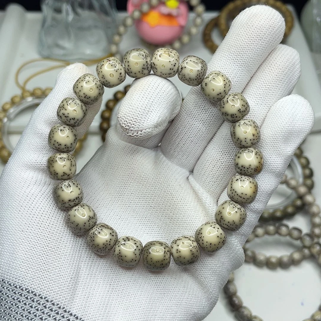 手串星月菩提11mm 青瓷白大眼