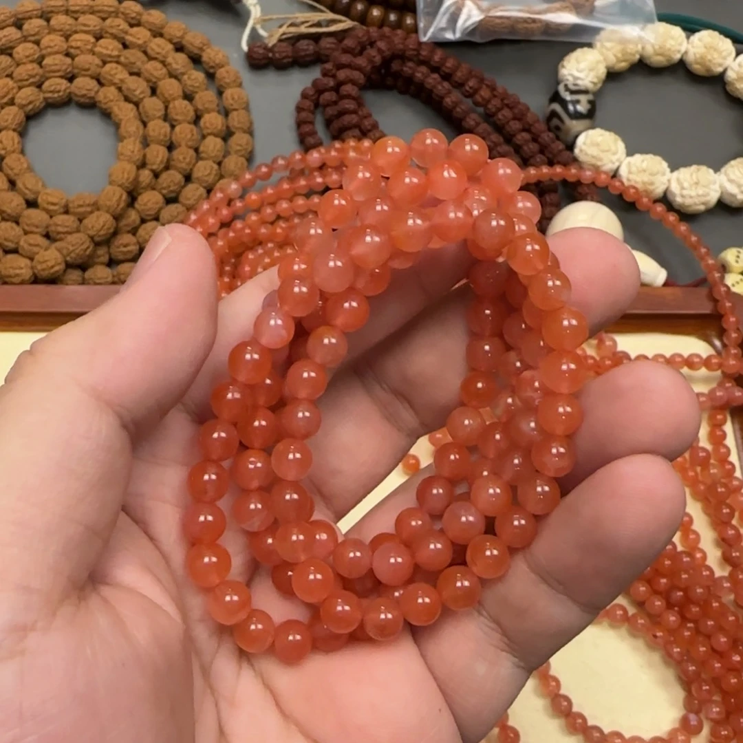 白玉菩提吊坠s*y新年快乐