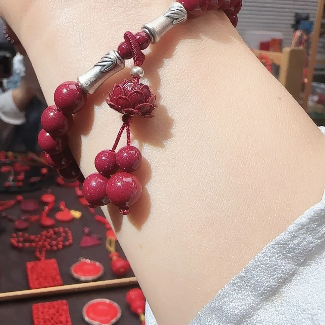 天然辰砂朱砂挂件