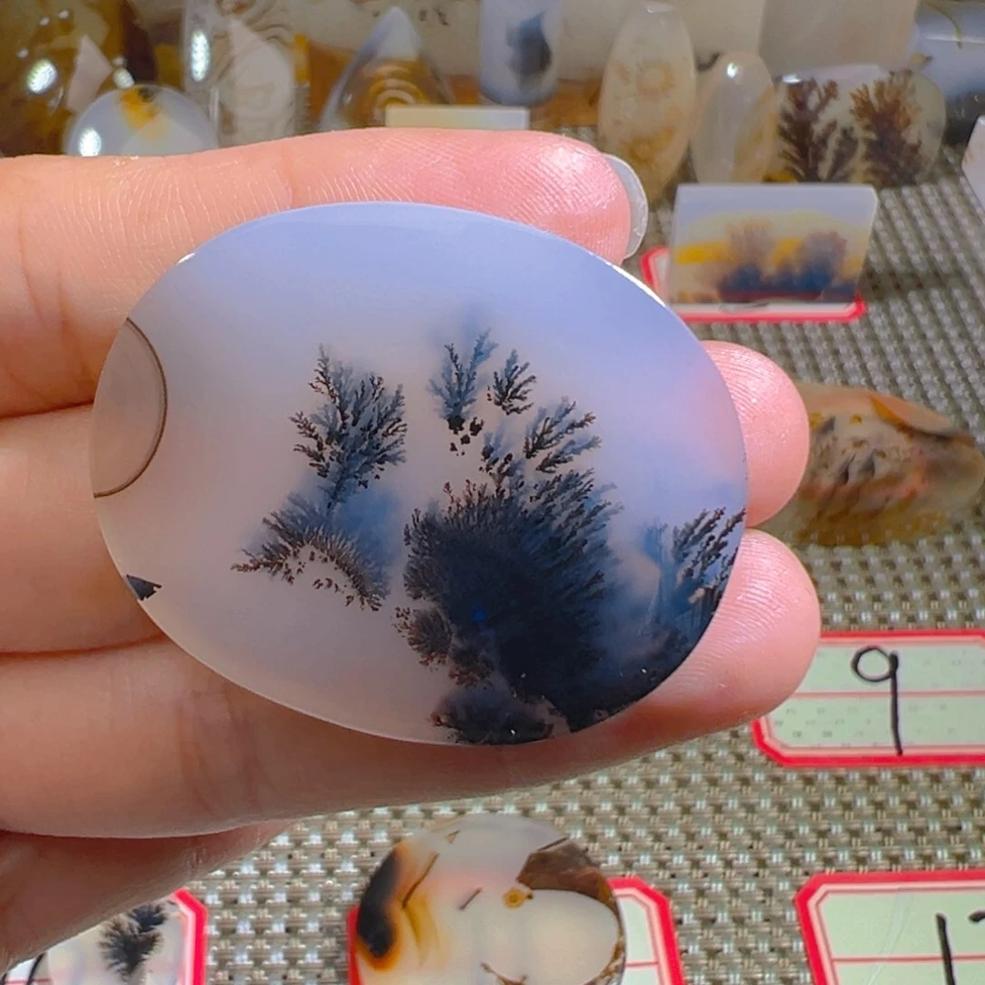 玛瑙/玉髓颈饰未镶嵌小****1