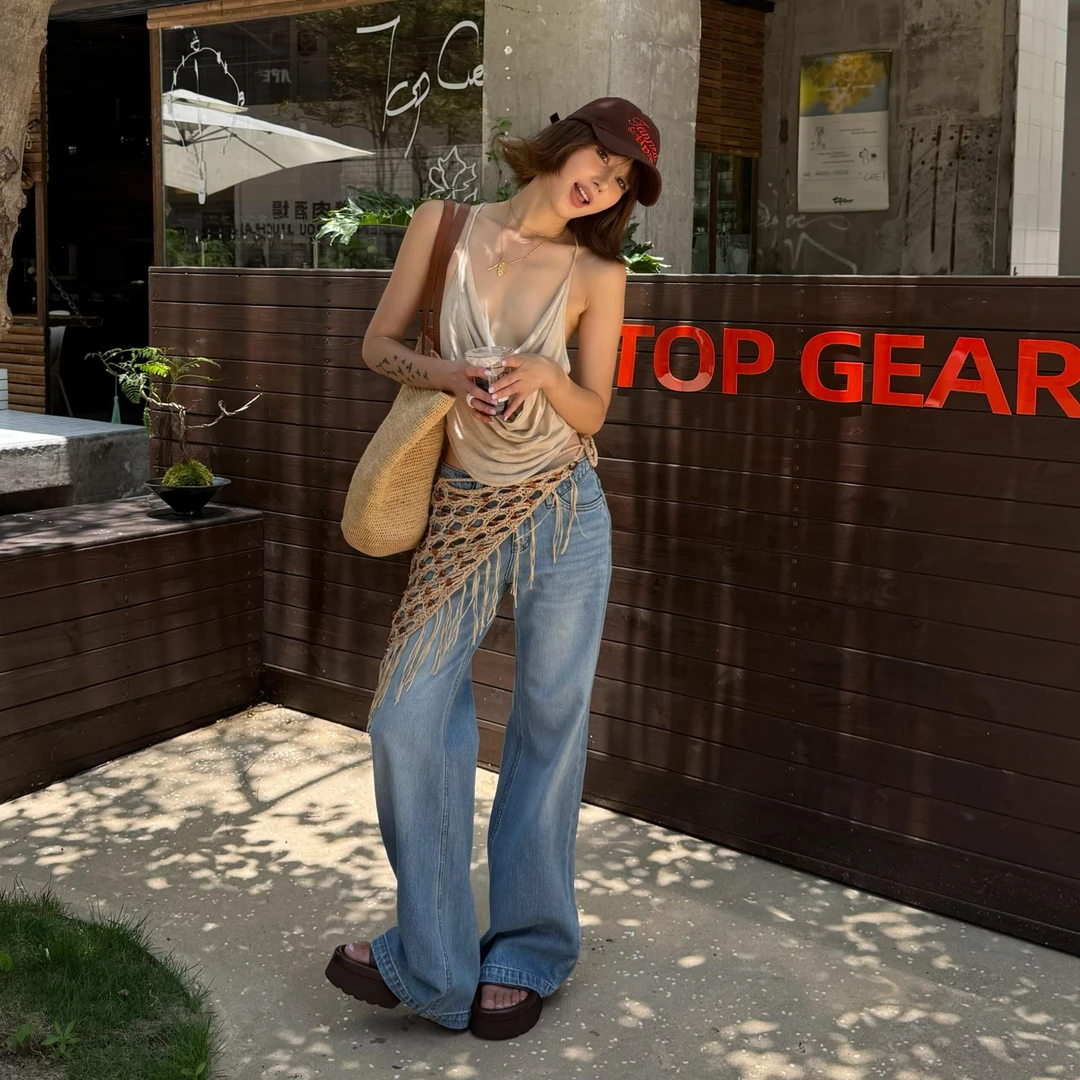 纯欲辣妹荡领吊带背心女2025夏季新款气质外穿修身别致无袖上衣潮