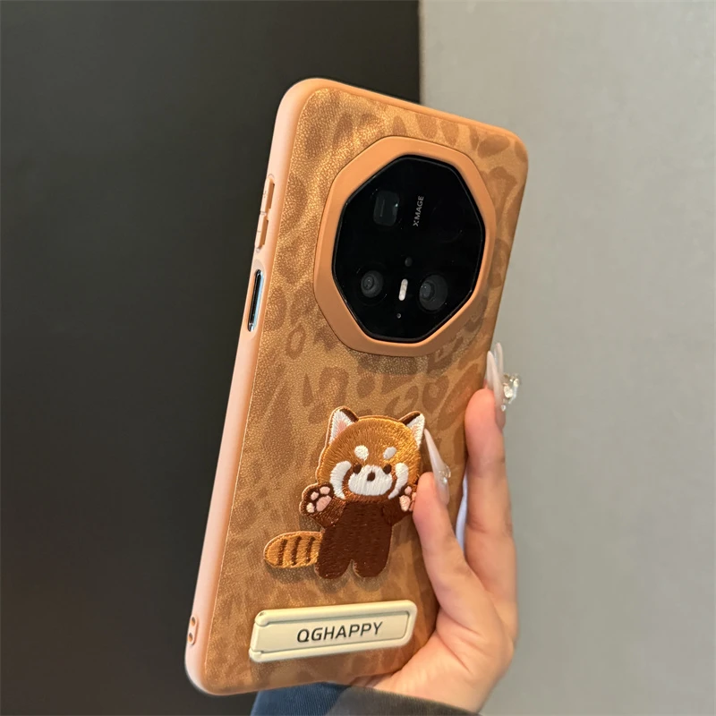 适用mate70rs非凡大师手机壳新款豹纹刺绣猫咪隐形支架防摔保护套