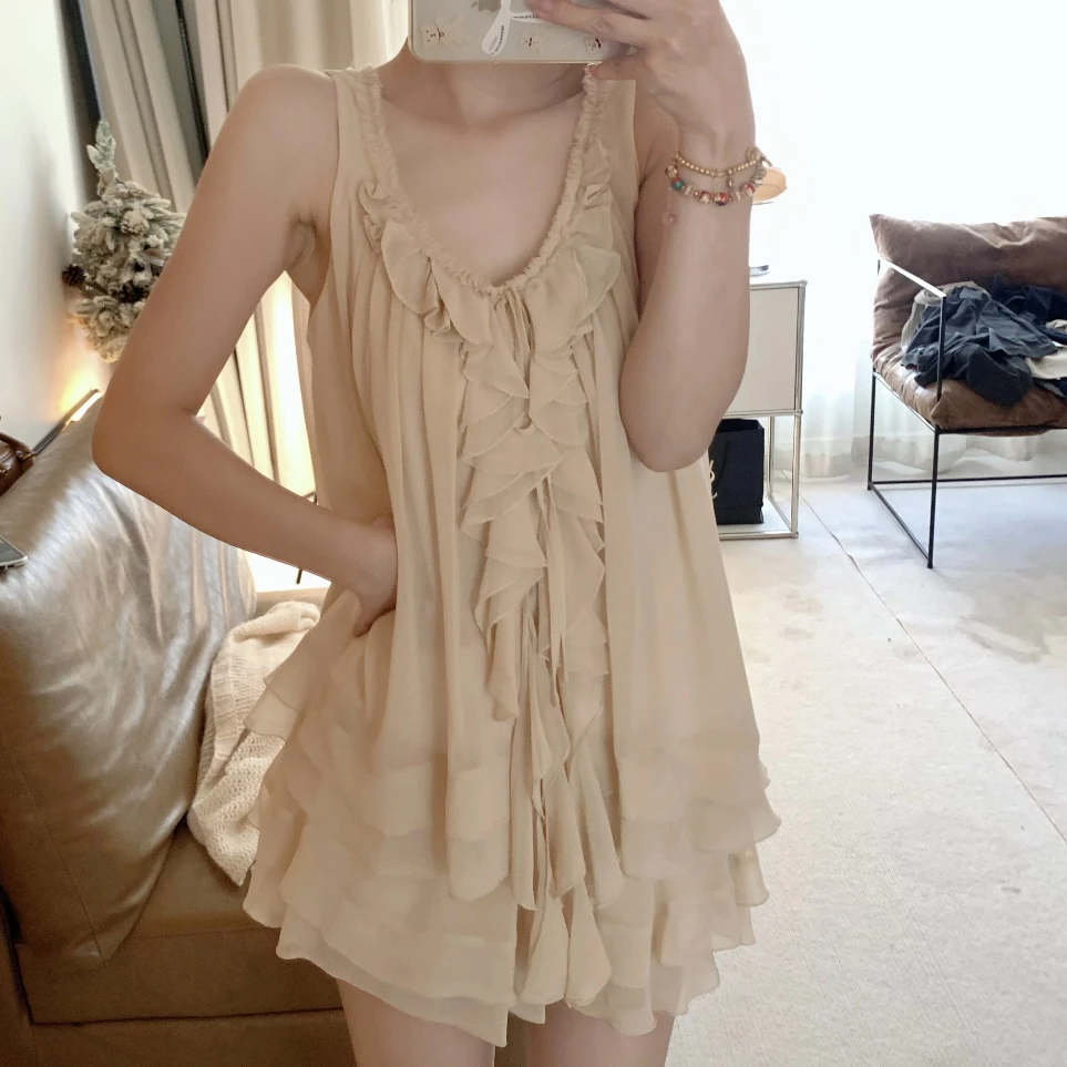 蔡蔡家-【心动时刻】甜美少女温柔风V领背心上衣女半裙套装99068#