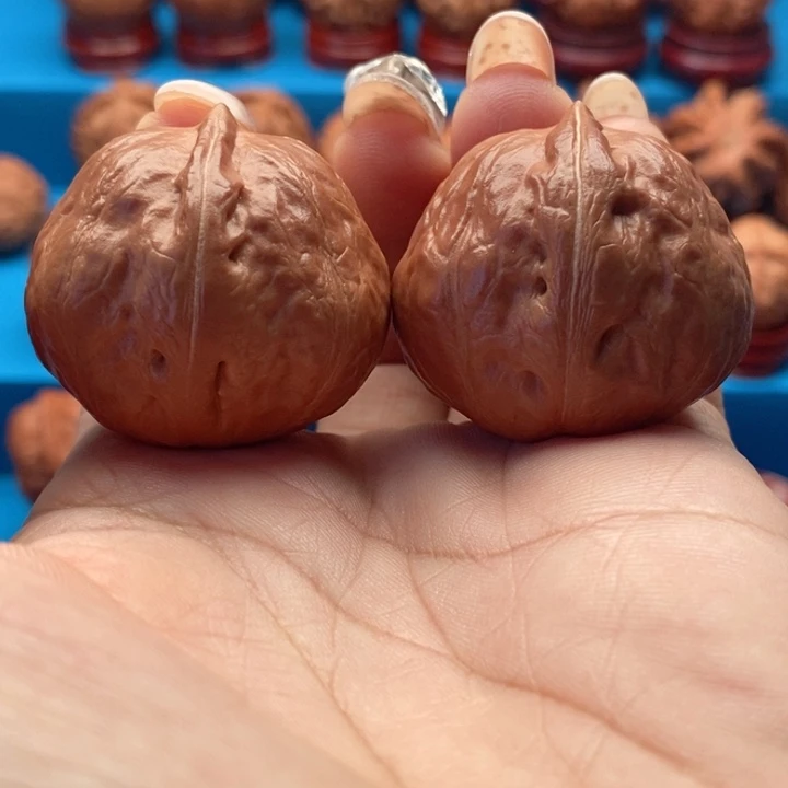 文玩核桃把件寿桃