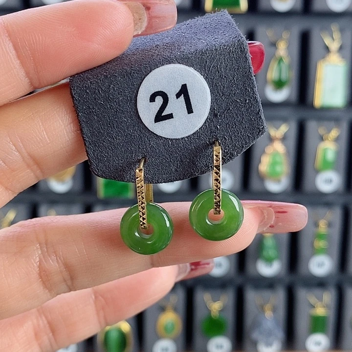 和田玉耳饰18K金镶嵌