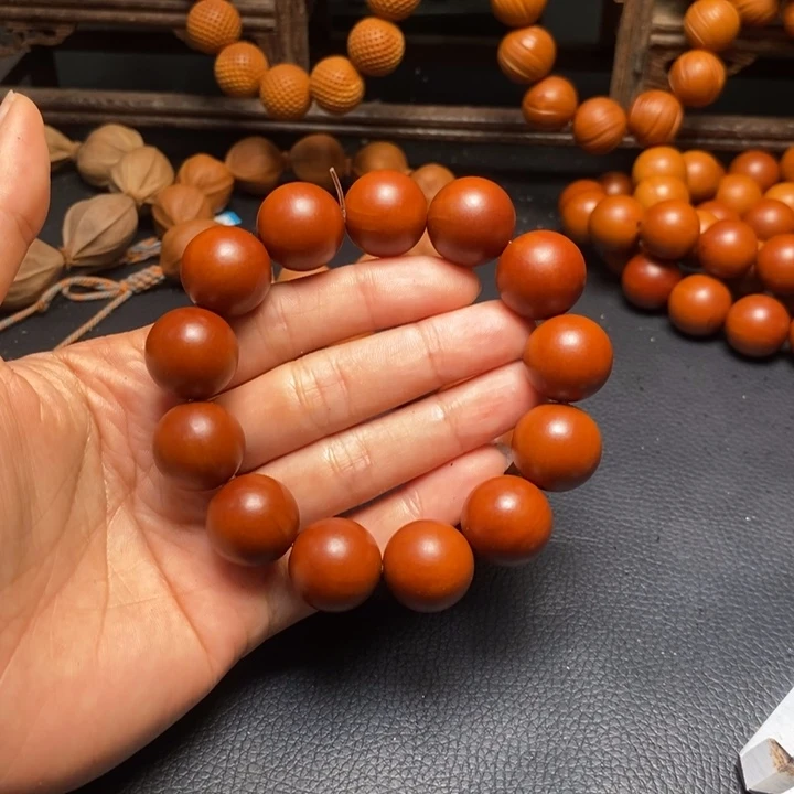 橄榄核手串1.75尺寸树王微色差光珠全品