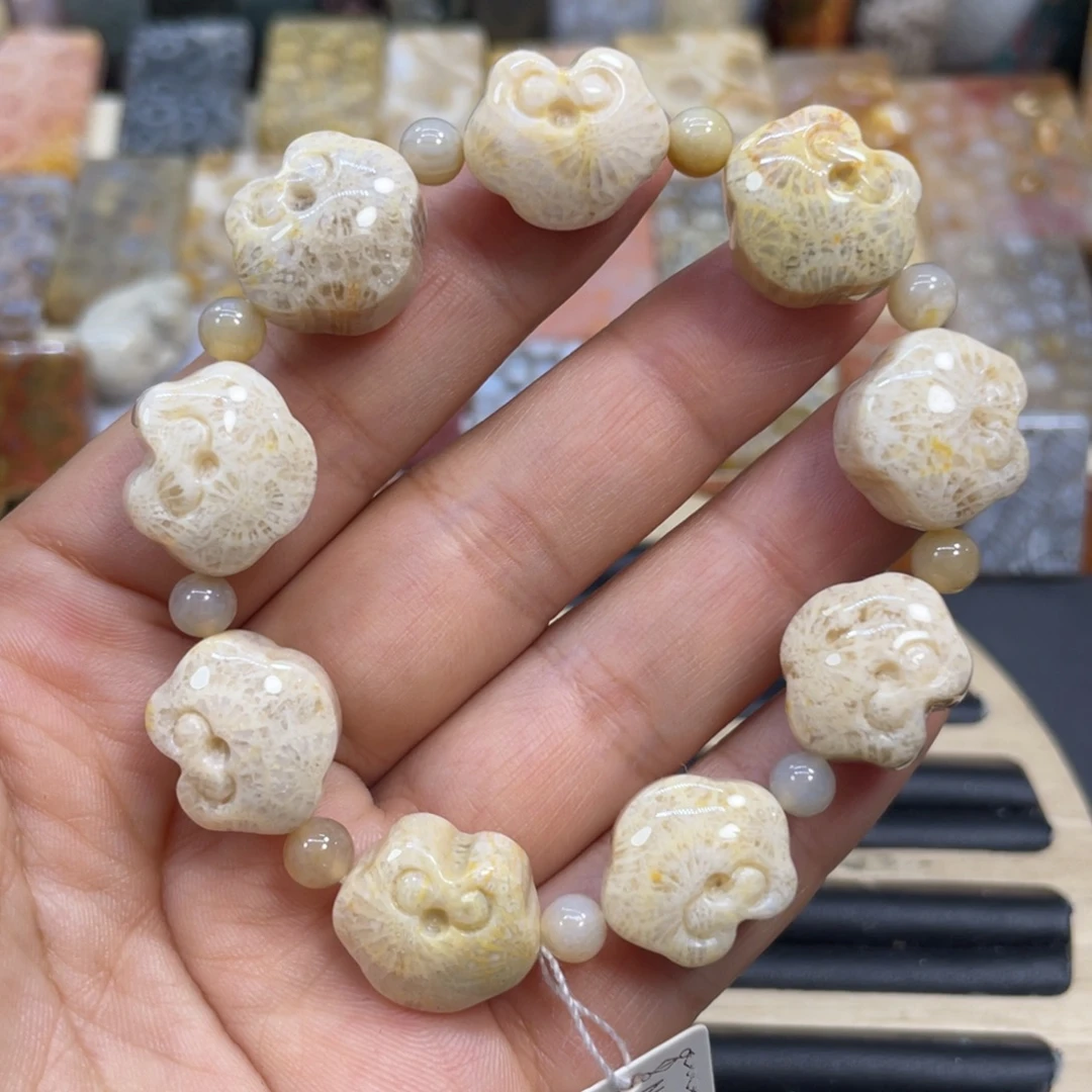 硅化玉未镶嵌颈饰k5