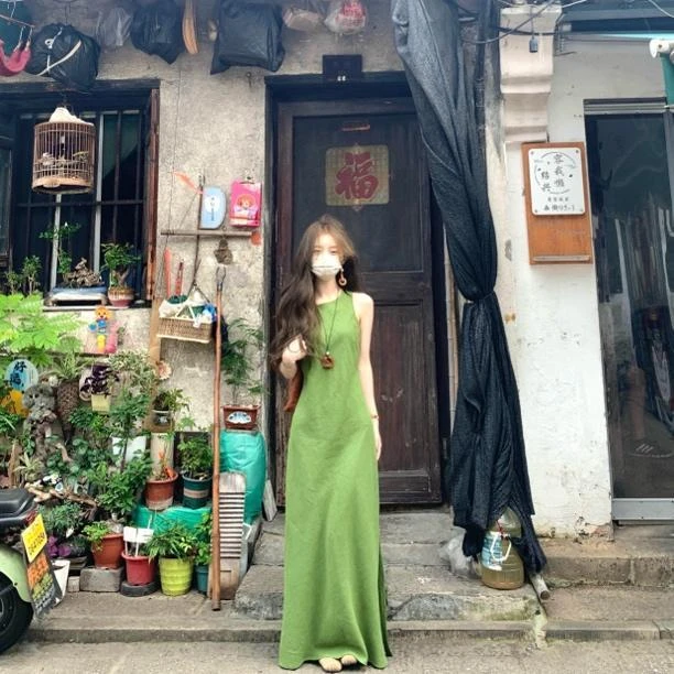 (现货1)森系复古绿色吊带连衣裙女夏季气质收腰显瘦背心长裙1