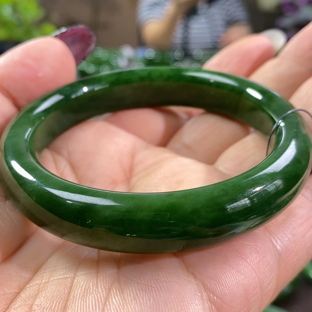 和田玉（碧玉）手镯未镶嵌