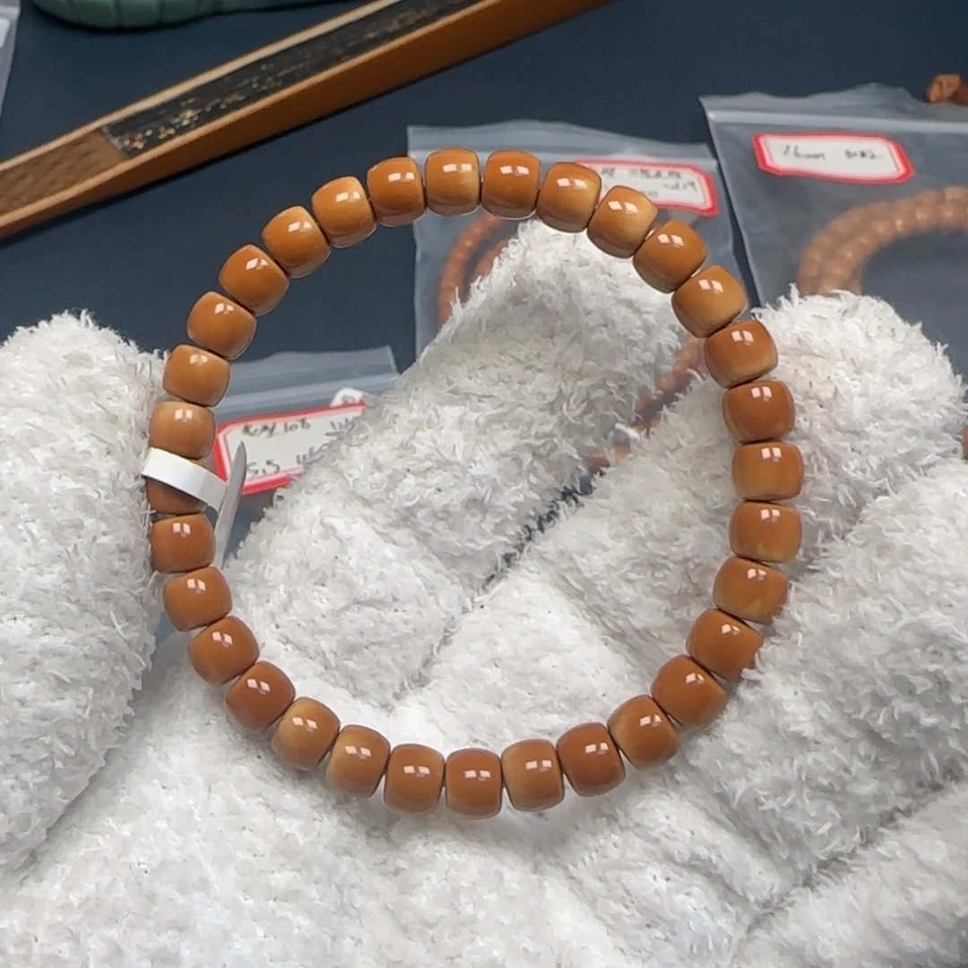 橄榄核手串老挝单圈面无白7.0福利