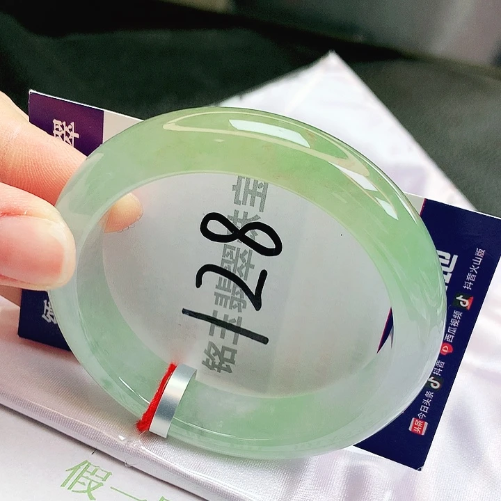 翡翠未镶嵌手镯缅甸天然a货翡翠手镯