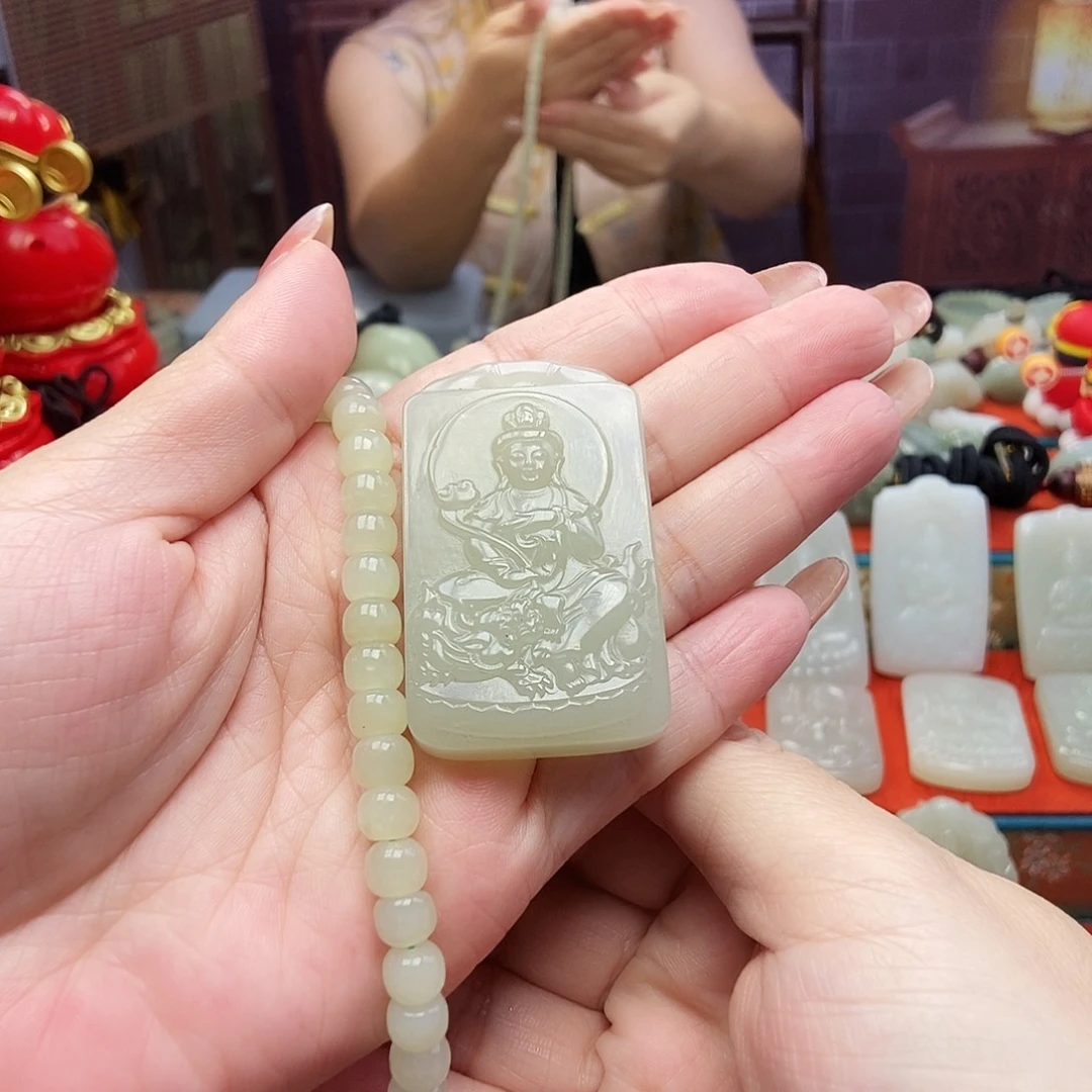 颈饰未镶嵌和田玉风*
