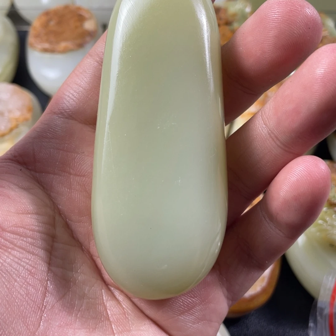 石材天然方解石手把件不退换
