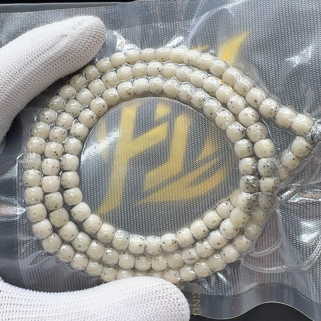 吊坠星月菩提10一物一图小冰糖通体针尖星6左右鼓珠108