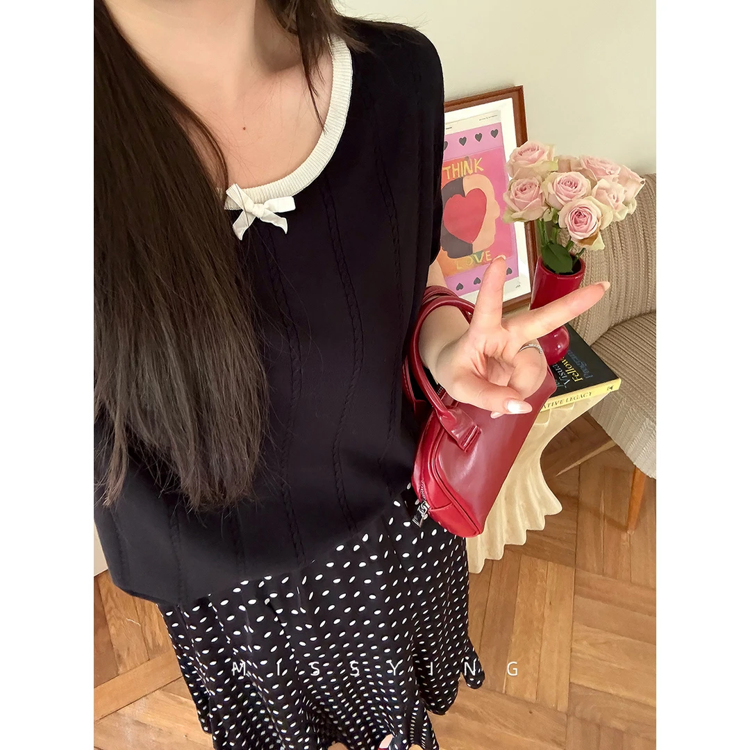 应小姐【曲奇少女】微胖大码时尚宽松休闲简约显瘦款蕾丝针织上衣