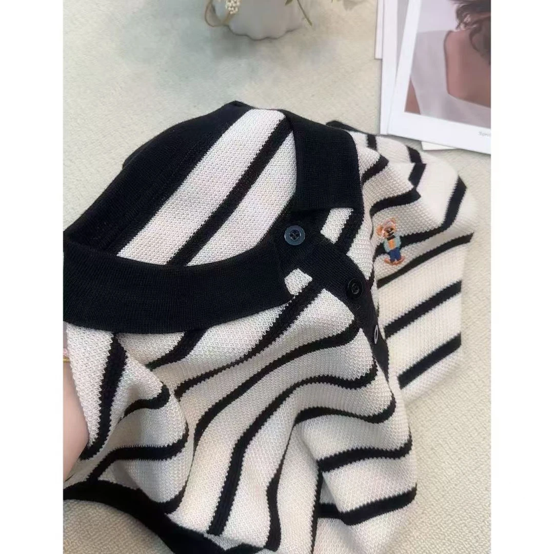 丽丽家~小熊条纹飞飞袖时尚休闲百搭女士黑条纹圆领毛衣