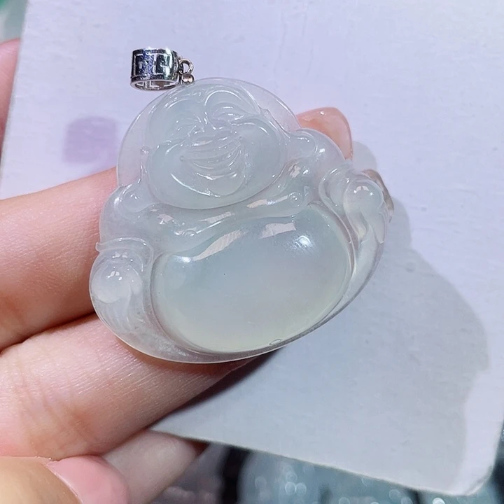 翡翠18K金镶嵌颈饰佛公
