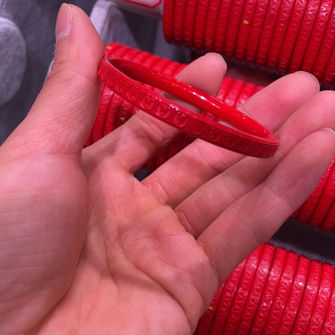 天然辰砂红砂56口无相佛手镯