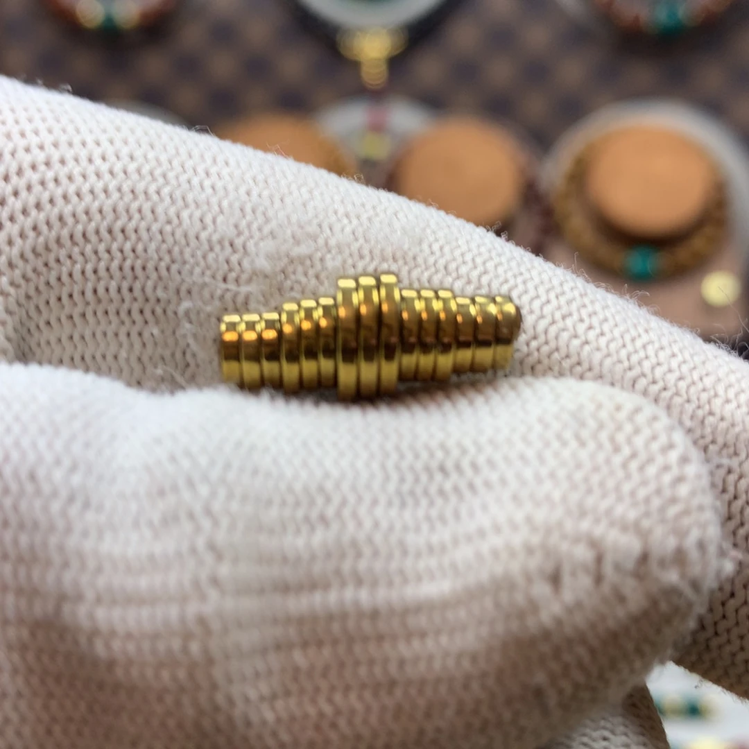 琉璃颈饰金色隔片卡6mm