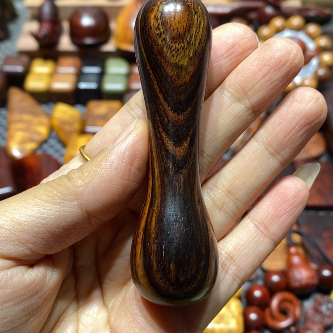 黑***剧微凹黄檀（南美大红酸枝）