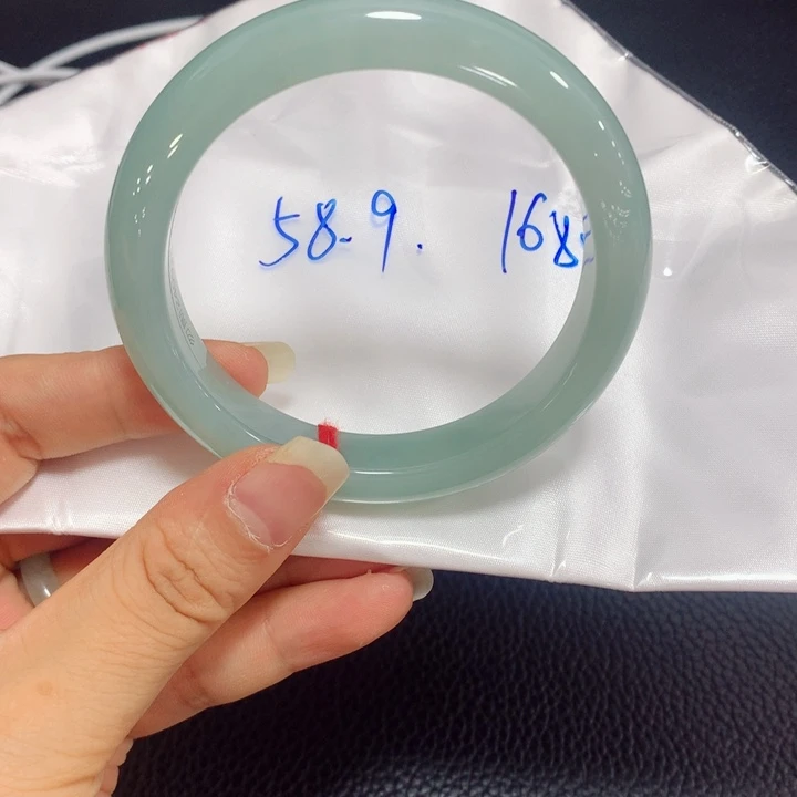 小***烤定制翡翠未镶嵌5859