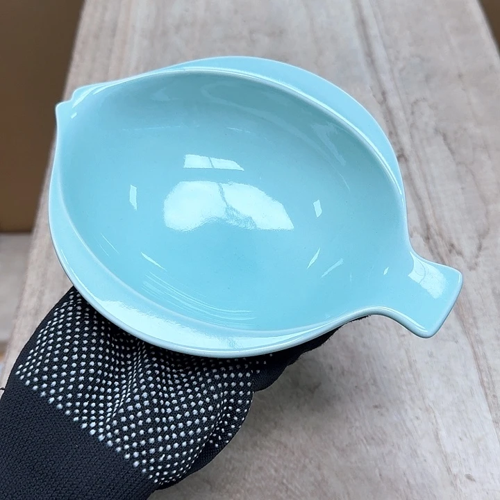 瓷片噗哈哈哈哈哈哈哈哈哈